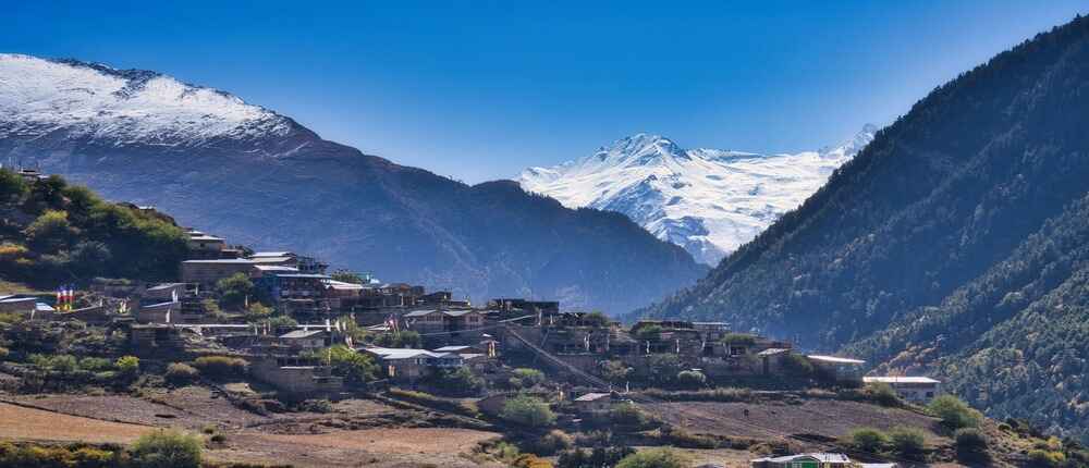 Annapurna snowcapped peak